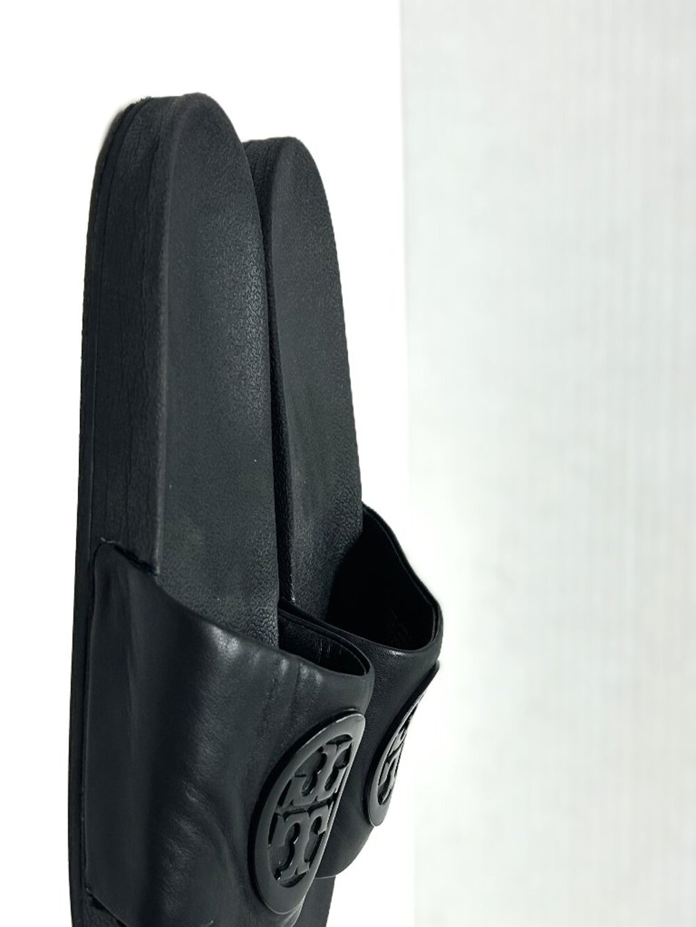 Tory Burch black slides size 9 - Picture 4 of 8